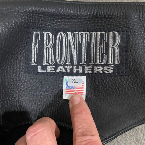 Vintage Frontier Leathers Black Chaps Size XL - Picture 2 of 7